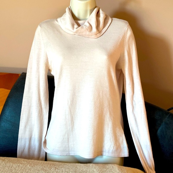 Club Monaco Sweaters - Club Monaco wool sweater